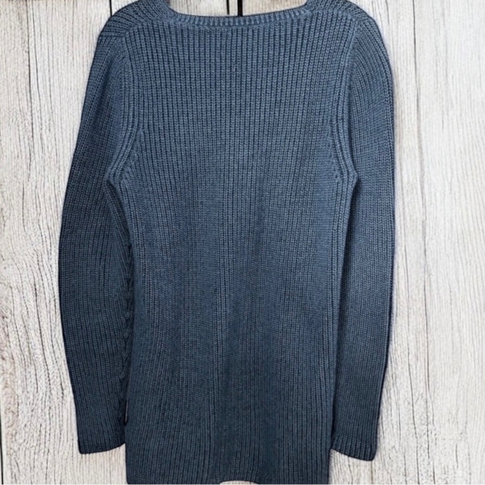 L.L. Bean Women’s 100% Cotton Blue Knit V-Neck Pullover Sweater ~ Size M - Picture 3 of 4